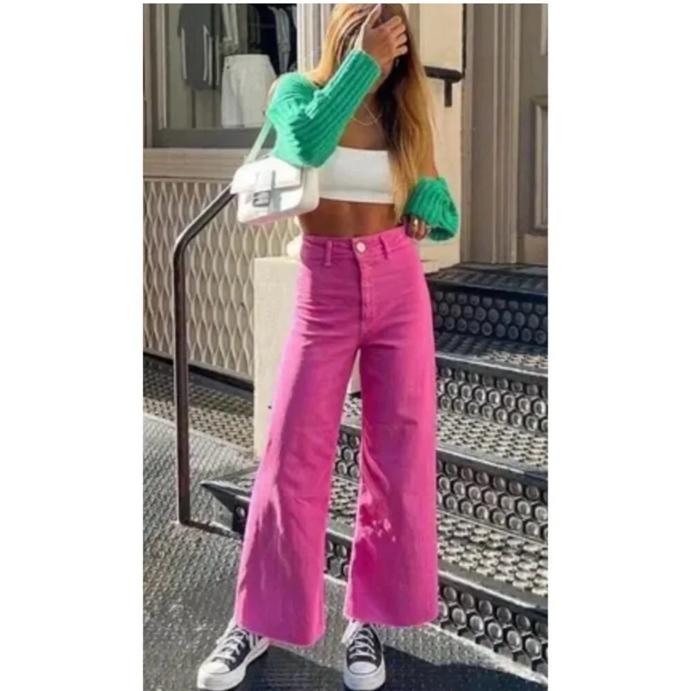 Zara Women's Viral Pink Wide-Leg Jeans Cut Off - Picture 4 of 16